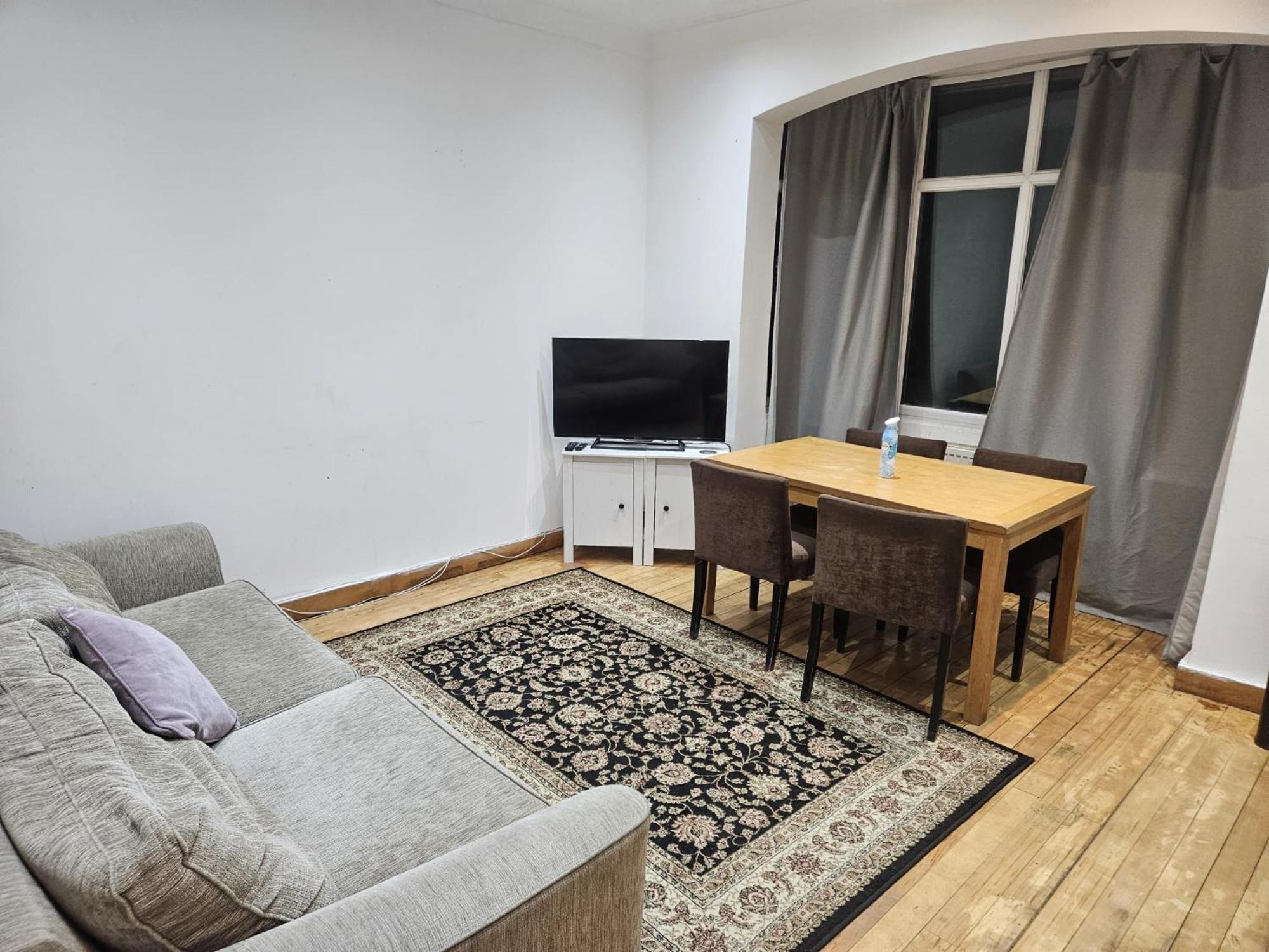 2 Bedroom Flat - Travel Direct To Heathrow/Central Londra Exterior foto